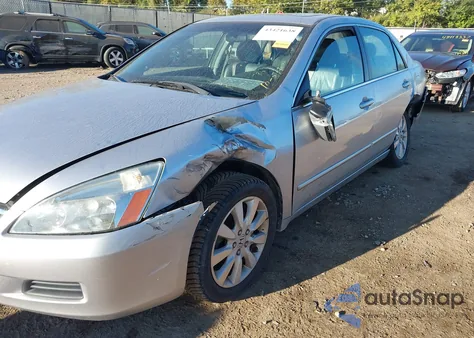2007 Honda Accord 3.0 Ex из США, поврежденный, VIN 1HGCM66507A025817